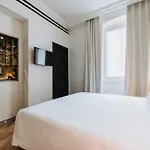 Continentale Hotel 4*