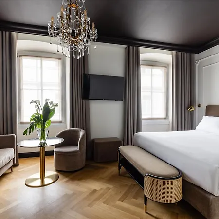 Szálloda Continentale 4*