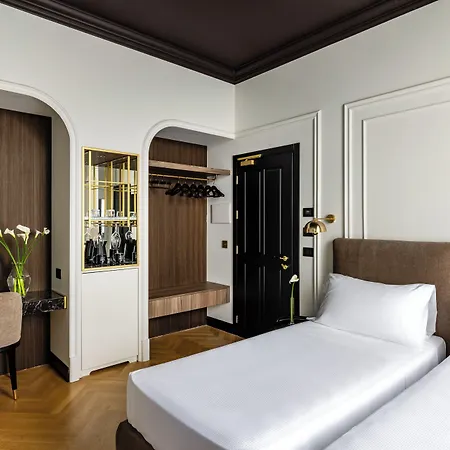 Hotel Continentale 4*