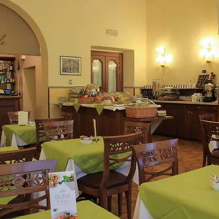 Szálloda Continentale 4*