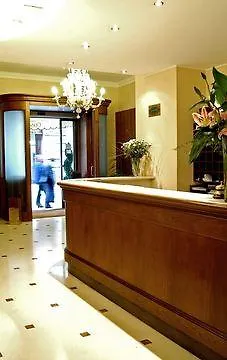 Continentale Hotel 4*