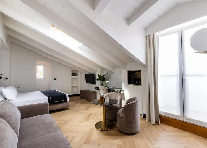 Hotel Continentale Trieste