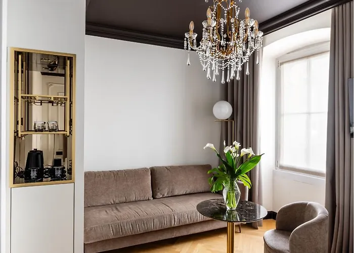 Continentale Szálloda 4*